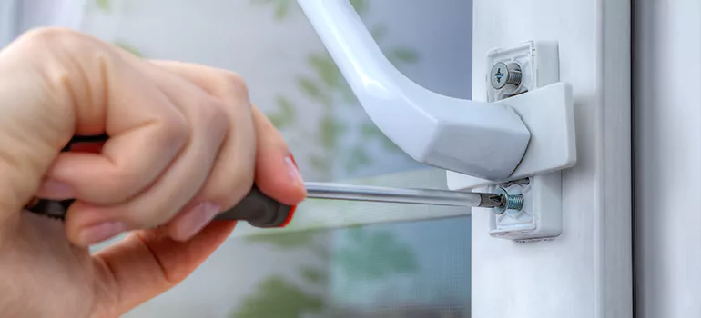 Window Crack Repair in Westchase, FL