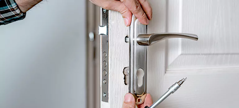 Front Door Knob Repair in Westchase, FL